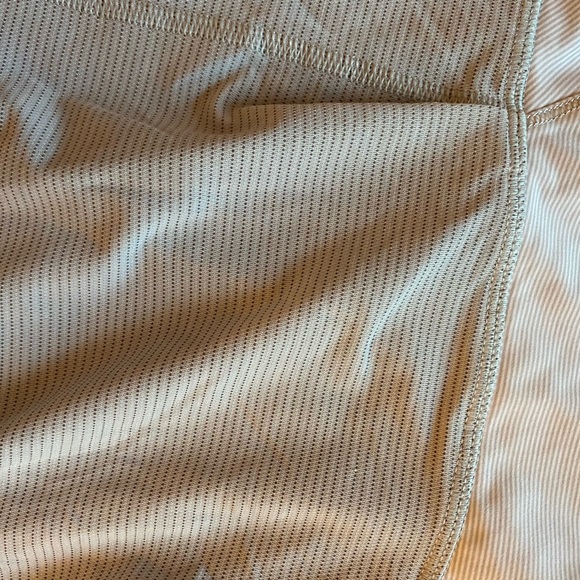 Lululemon gray stripe and white tank top size 6 - Picture 2 of 6